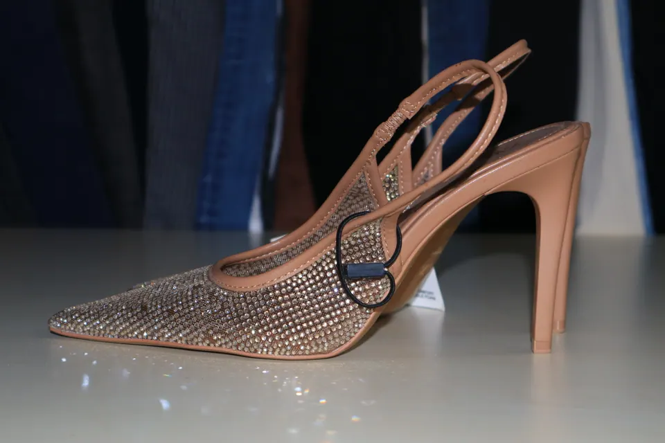 Chaussures Strass marron — Marron